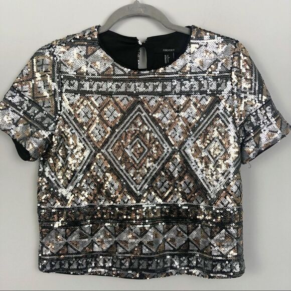 FOREVER 21 | Sequin Cropped Top Short Sleeve Small - Picture 1 of 7